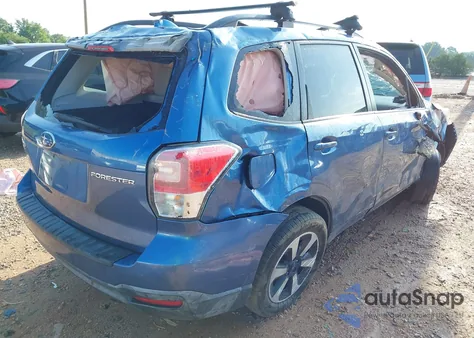 2017 Subaru Forester 2.5I Premium из США, поврежденный, VIN JF2SJAEC7HH463847